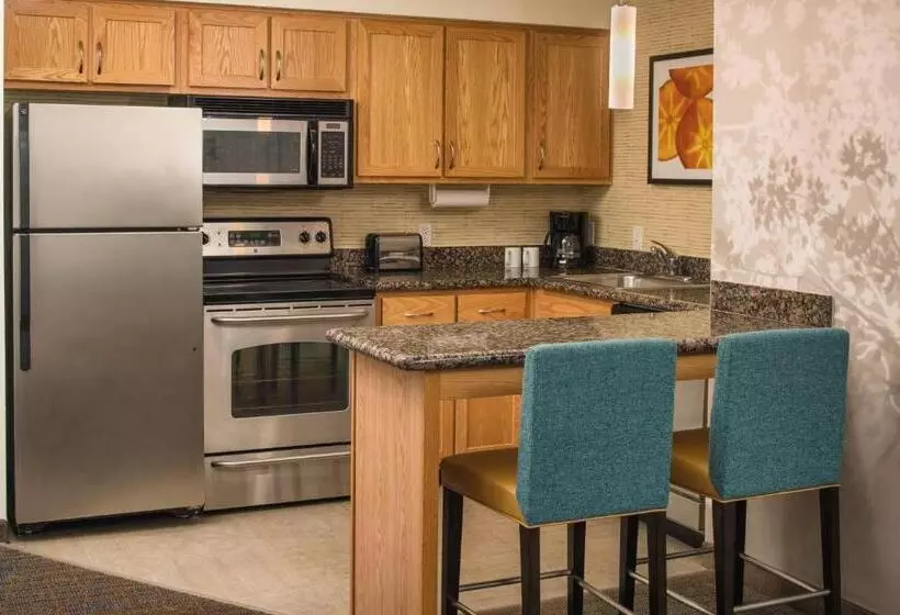 キングサイドベッドのスタンダードワンルーム, Residence Inn By Marriott Portland North