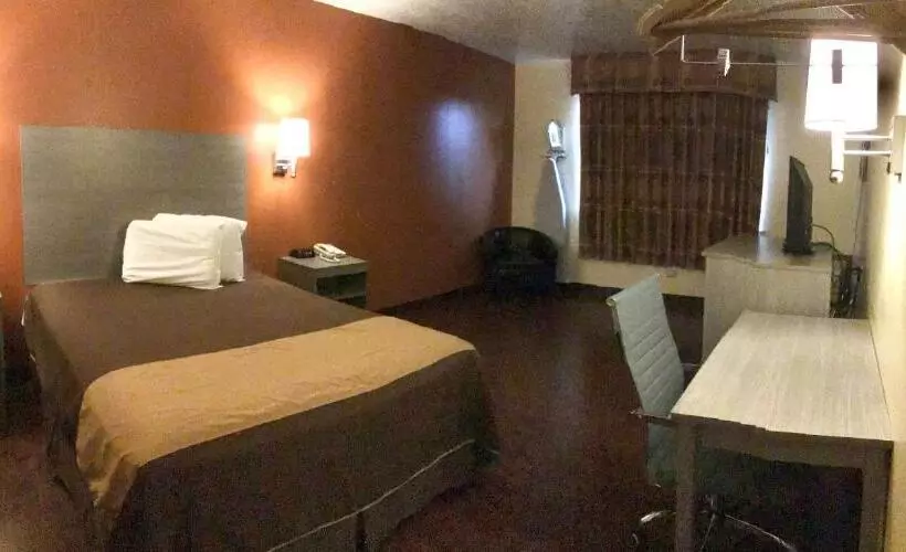 スタンダードルーム, Rodeway Inn