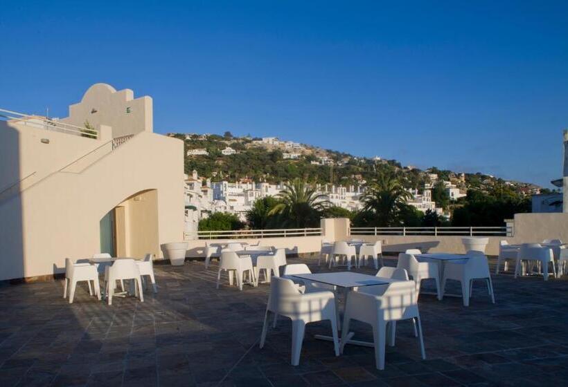 חדר משפחתי, Atlántico