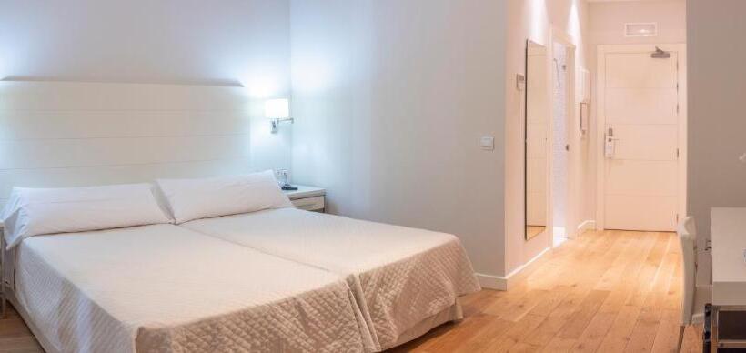 חדר משפחתי, Atlántico