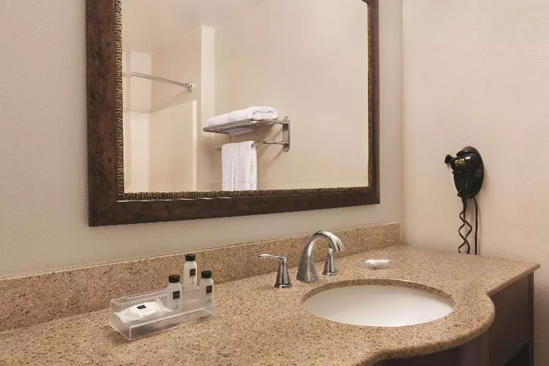 キングサイズベッドのスタンダードルーム, Country Inn & Suites By Radisson, Gainesville, Fl
