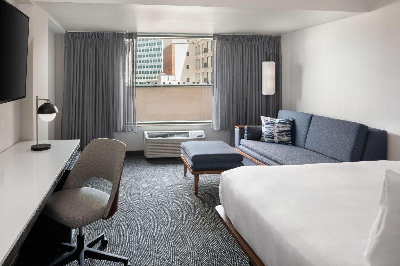 Стандартный Номер Кровать Кинг, Courtyard By Marriott Stamford Downtown