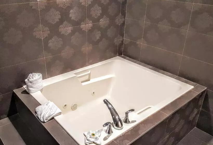 Sviitti King-vuode, Gardena Terrace Inn