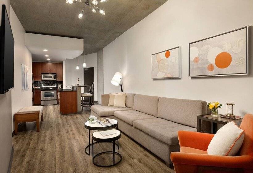 Suite com Varanda, Twelve Midtown, Marriott Autograph Collection