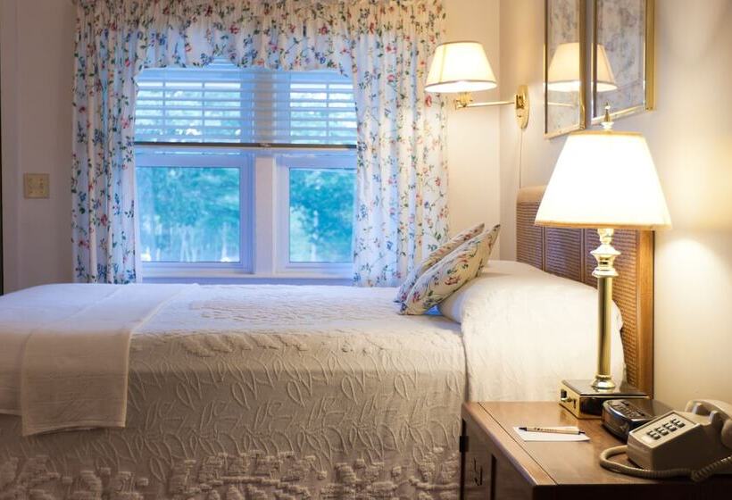 家庭套房, Mount Battie Inn