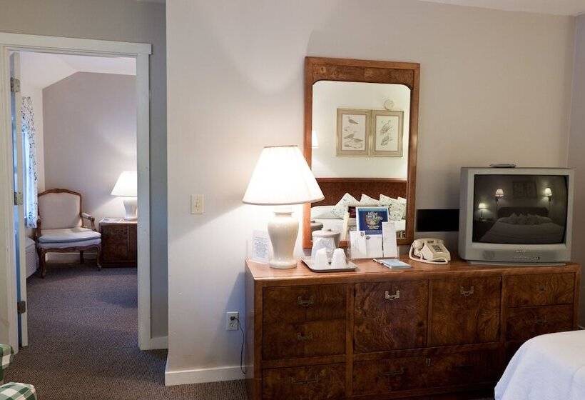 家庭套房, Mount Battie Inn