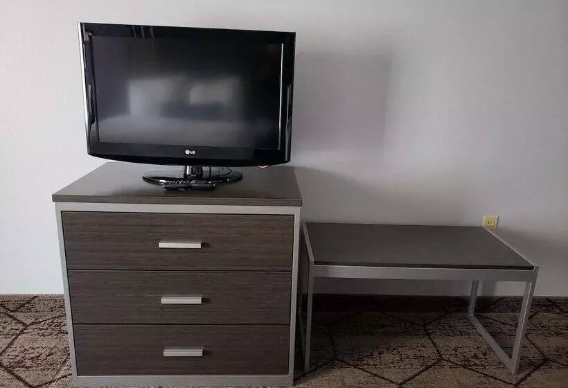 ２ダブルベッドのスタンダードルーム, Surestay Plus Hotel By Best Western Warner Robins Afb