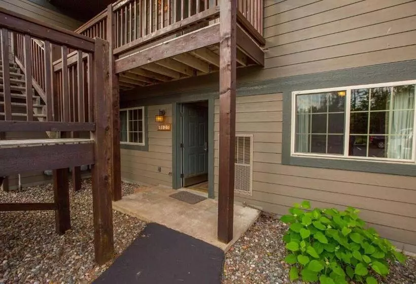 ３ベッドルームアパートメント, Wild Eagle Lodge