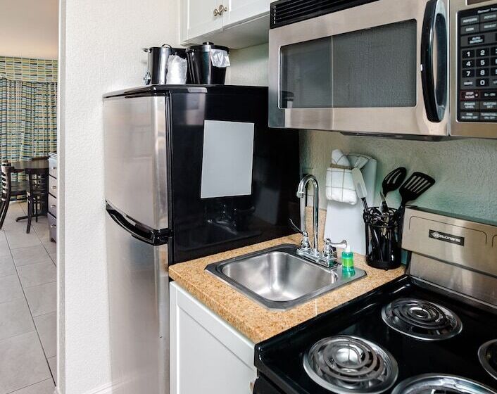 اتاق عادی با تخت دوبل, Sandcastle Oceanfront Resort South Beach