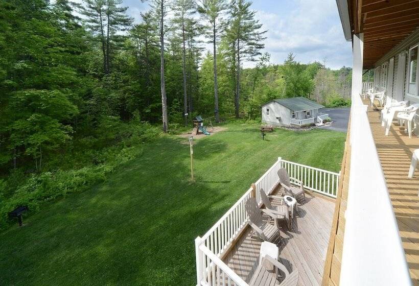 スイート, Studio Motel Of Lake George