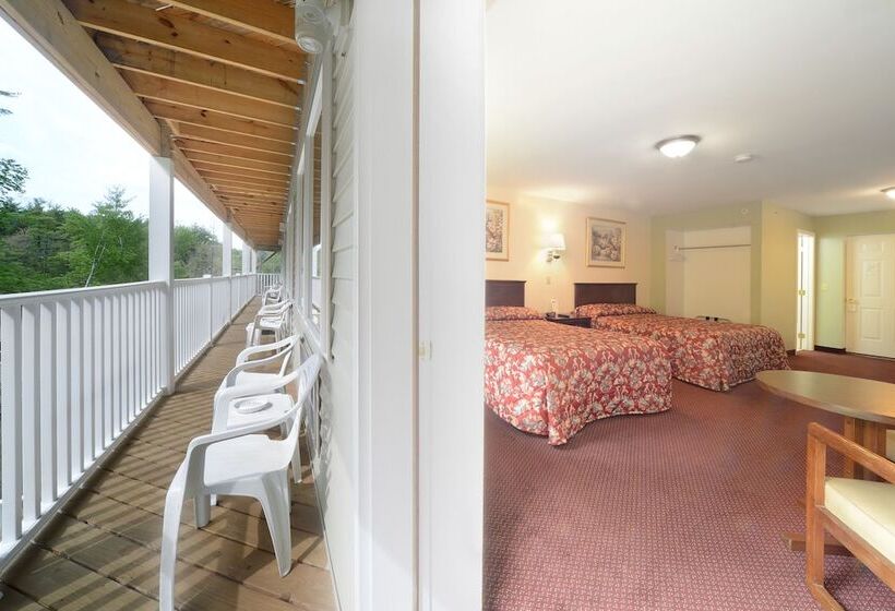 スイート, Studio Motel Of Lake George