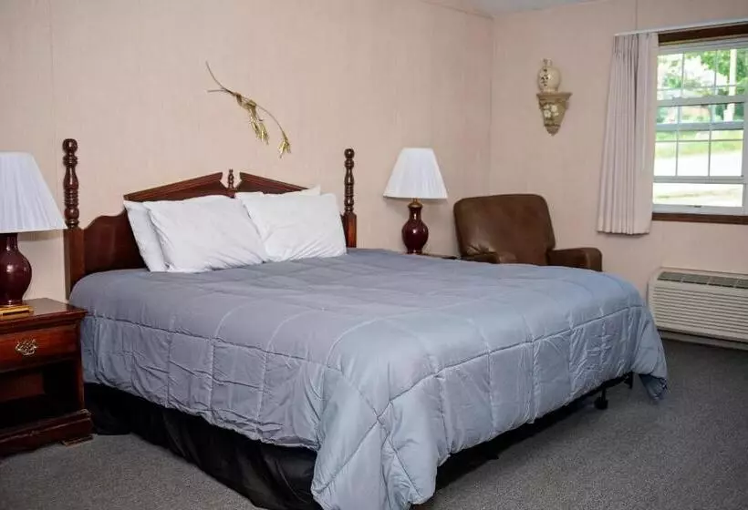 キングサイズベッドのデラックスルーム, Longhouse Lodge Motel