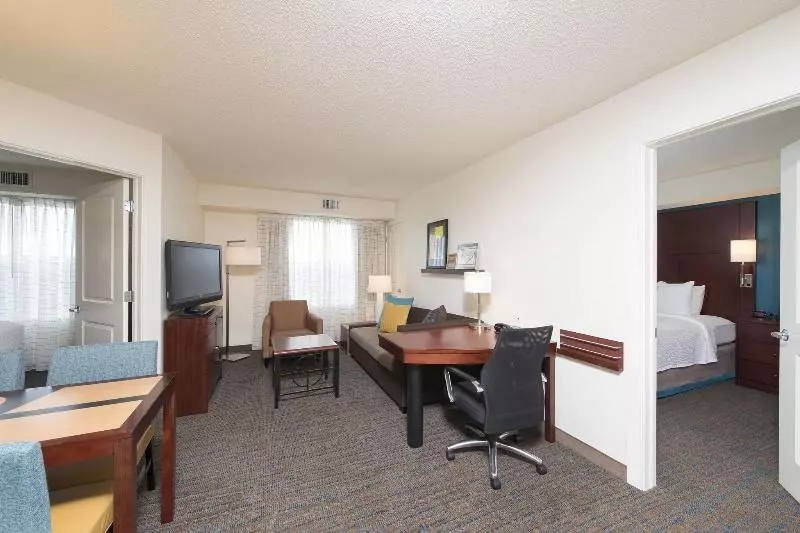 キングサイズベッドのスイートルーム, Fairfield Inn & Suites Marianna
