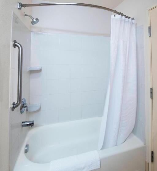 غرفة قياسية سرير كينج, Fairfield Inn & Suites Marianna