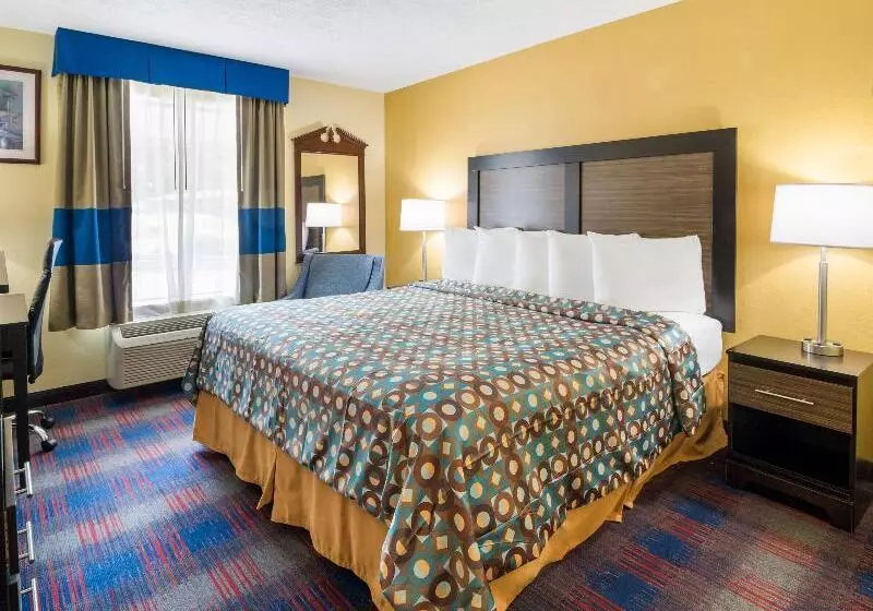 身障者適用キングサイズベッドルーム, Americas Best Value Inn Clayton