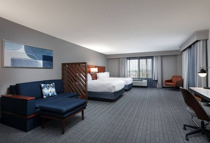 스탠다드 룸 더블 침대 2개, Courtyard By Marriott Wichita At Old Town