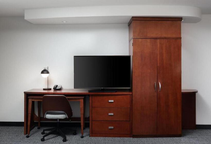 Стандартный Номер Кровать Кинг, Courtyard By Marriott Wichita At Old Town