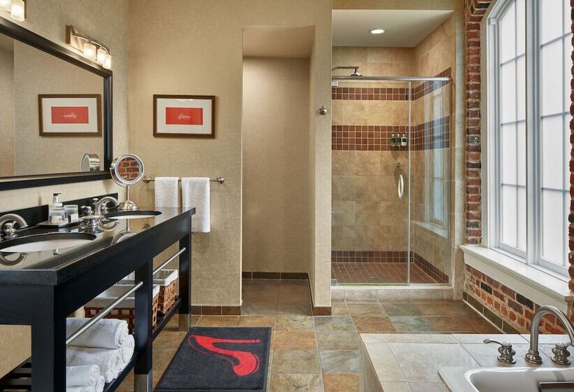 غرفة بريميوم, Craddock Terry Hotel, Lynchburg, A Tribute Portfolio