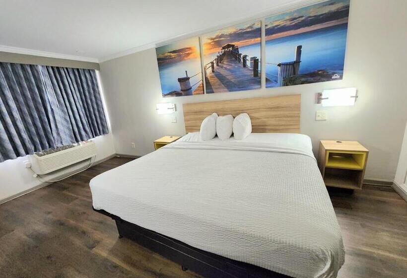 身障者適用キングサイズベッドルーム, Days Inn By Wyndham Slidell