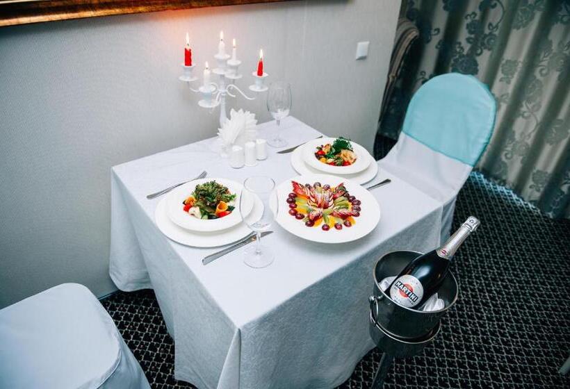 سوییت, Kazzhol Hotel Astana