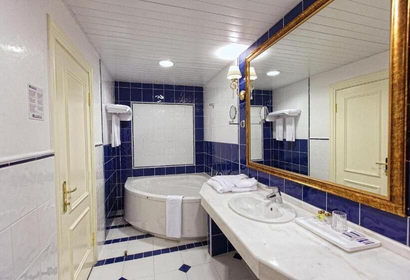 سوئیت پریمیوم, Kazzhol Hotel Astana