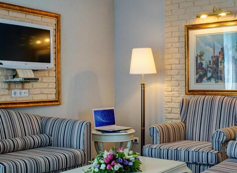 سوئیت پریمیوم, Kazzhol Hotel Astana