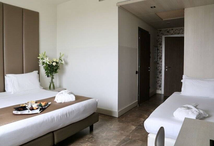 高级三人间, Klima Hotel Milano Fiere