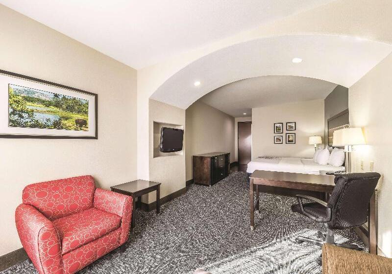 غرفة ديلوكس, La Quinta By Wyndham Tulsa   Catoosa