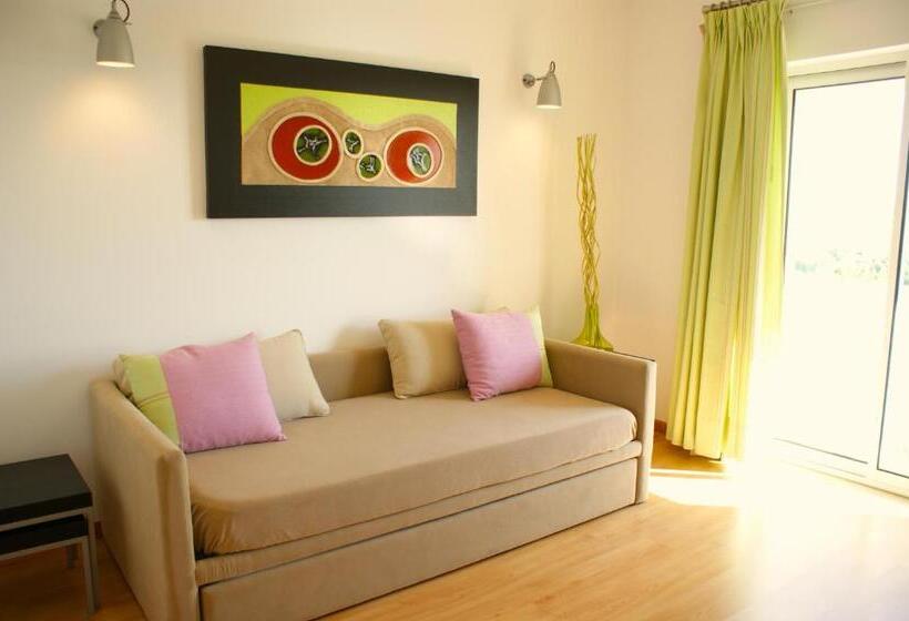 家庭间, O Novo Principe