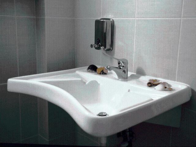 身障者適用スタンダードルーム, Oasis