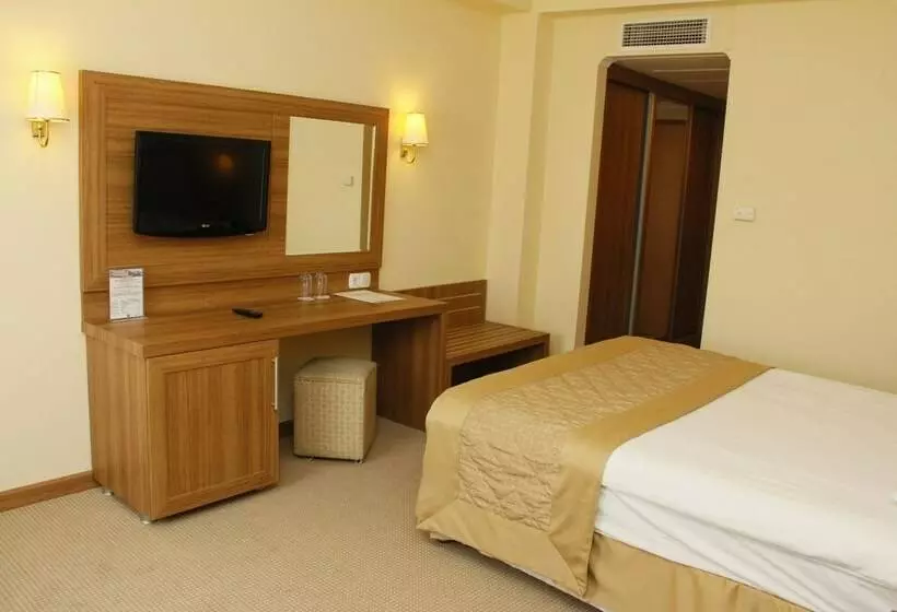 Standard Room, Palan