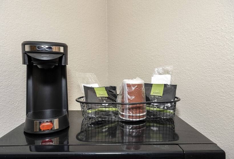 غرفة سوبيريور, Red Roof Inn & Suites Biloxi   Ocean Springs