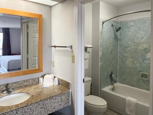 스탠다드 룸 킹사이즈 침대, Motel 6 Laurel, Ms