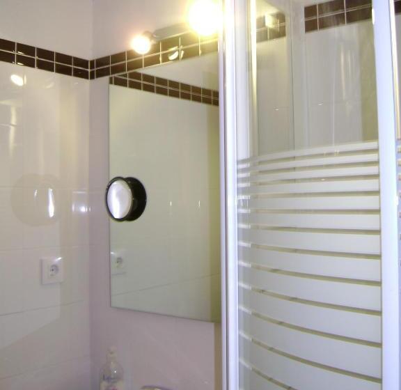 חדר אקונומי, Rural Arco Iris