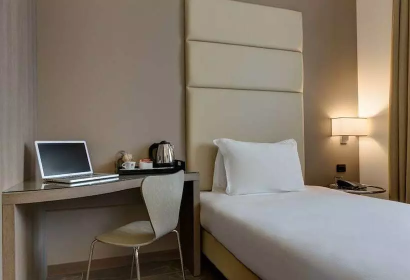 اتاق استاندارد سه نفره, Klima Hotel Milano Fiere