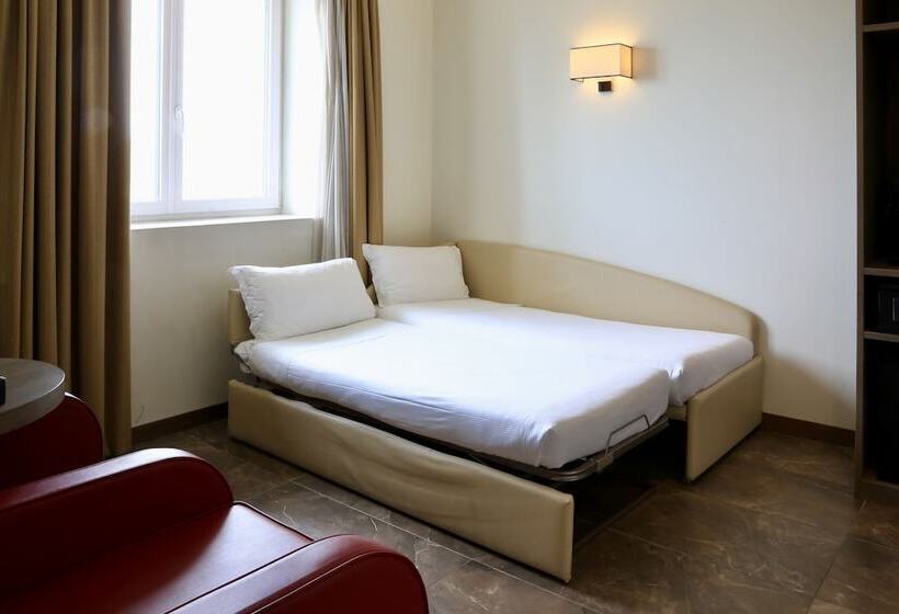 اتاق خانوادگی, Klima Hotel Milano Fiere