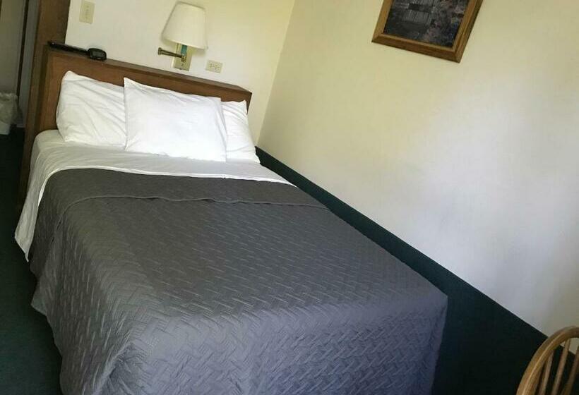 Номер Стандарт, Lake Ontario Motel & Inn