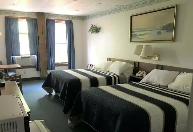 ２ダブルベッドのスタンダードルーム, Lake Ontario Motel & Inn