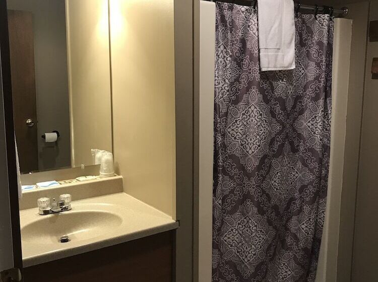 ２ダブルベッドのスタンダードルーム, Lake Ontario Motel & Inn