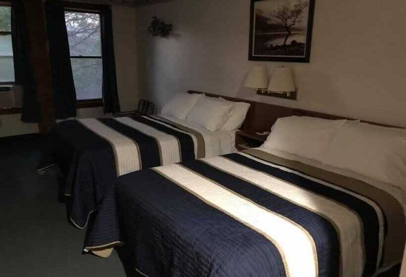 ２ダブルベッドのスタンダードルーム, Lake Ontario Motel & Inn