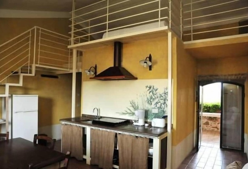 شقة أساسية غرفة واحدة, Le More E I Gelsomini