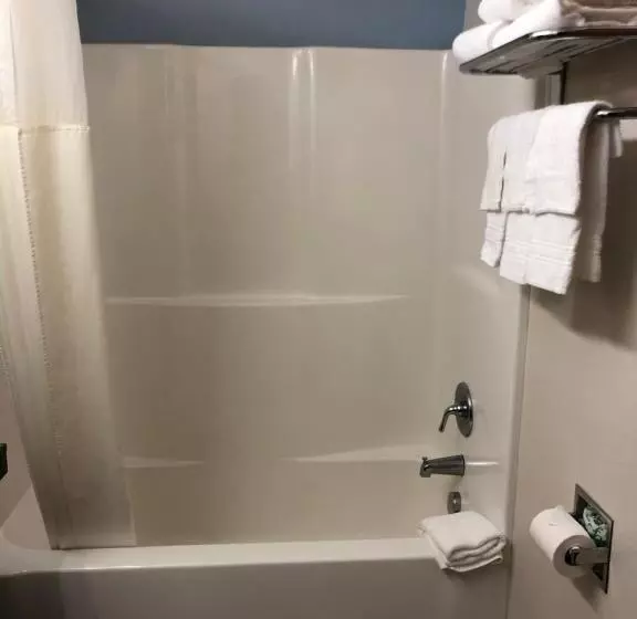 استودیوی استاندارد, Microtel Inn & Suites By Wyndham Klamath Falls