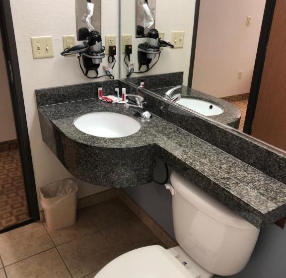 غرفة قياسية, Microtel Inn & Suites By Wyndham Klamath Falls