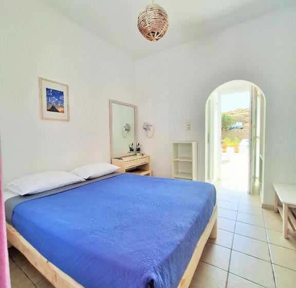 غرفة قياسية مزوَّدة بشُرفة, Alexandra Mykonos Port