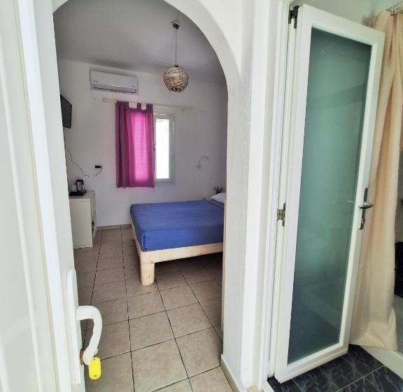 Номер Стандарт с Балконом, Alexandra Mykonos Port