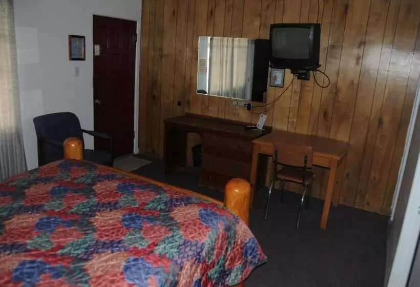 سوییت, Rainbow Motel