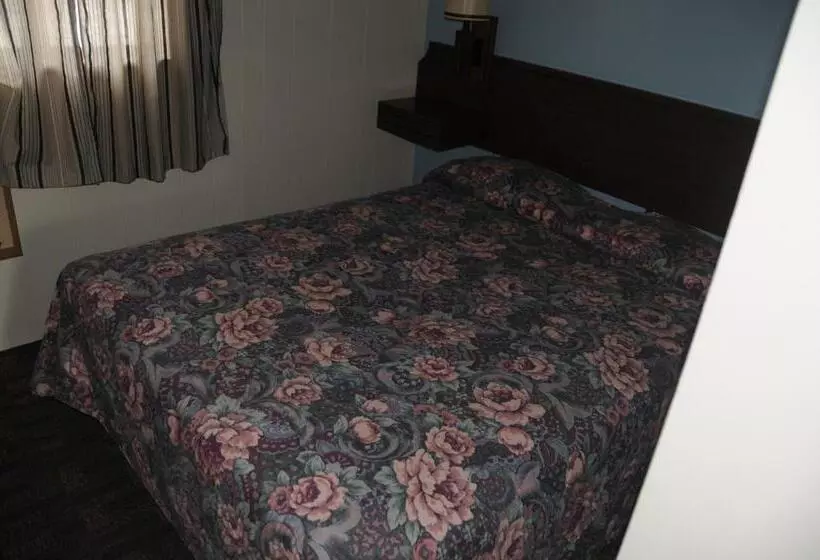 سوئیت 2 خوابه, Rainbow Motel