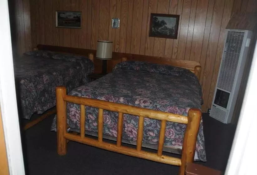 اتاق خانوادگی, Rainbow Motel