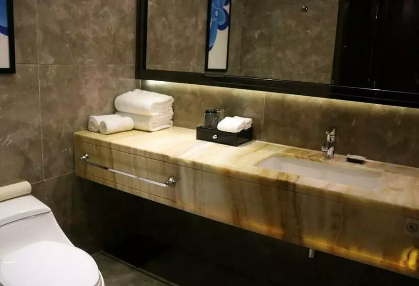 デラックスルーム, Cinese Hotel Dongguan