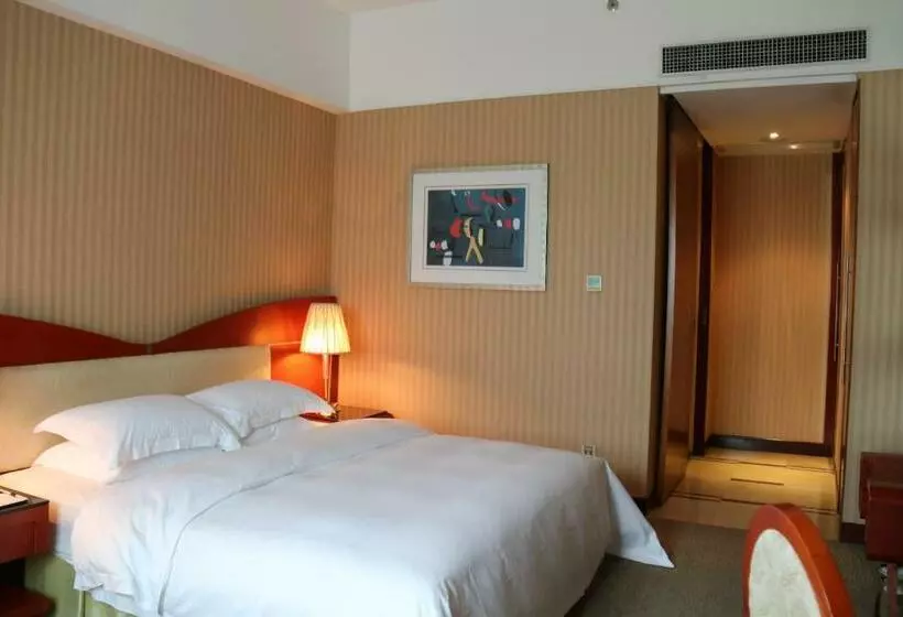 スーペリアースイート, Cinese Hotel Dongguan